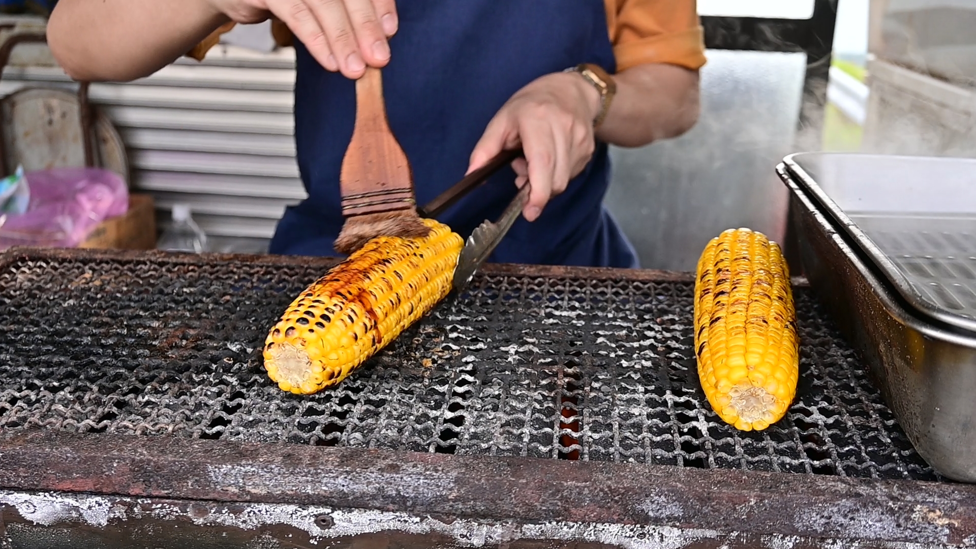 It’s not uncommon to come across local festivals in Tohoku during the summer. The most are small-scale folk celebrations organized by local communities. These festivals offer a perfect opportunity to savor truly local Japanese dishes — not the typical tourist fare like Sushi or Tempura, but the everyday foods enjoyed by locals. Sharing these meals is more than just eating, it’s a way to connect with the community and experience the fleeting charm of Tohoku’s short summer. 02