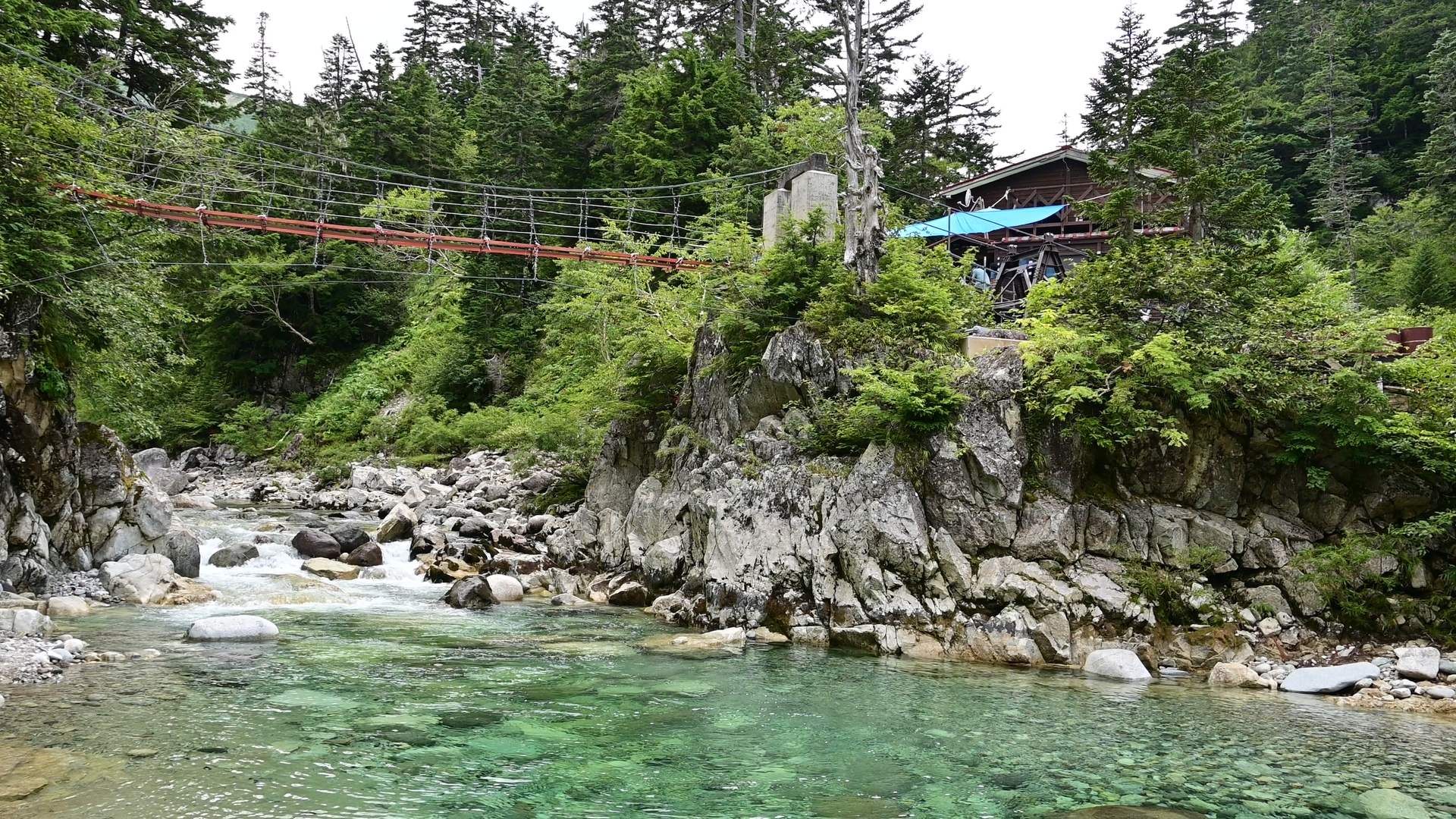 There are around eight mountain huts around Kumo-no-Daira, Taro-Daira-Goya, Yakushi-Dake-Sanso, Yakushi-Zawa-Goya, Kumo-no-Daira-Sanso, Takamagahara-Sanso, Suisho-Goya, Mitsumata-Sanso, Kuroba-Goro-Goya, they are distributed to cover this mountain range safely. But again, it is very difficult to book them to fit to your itinerary, even with a couple of different operators with different booking systems. Even Japanese locals cannot make it through.<br />
<br />
This difficulty can lead to tight schedules or even dangerous plans, so having the option to camp is important to be on safe side. 01